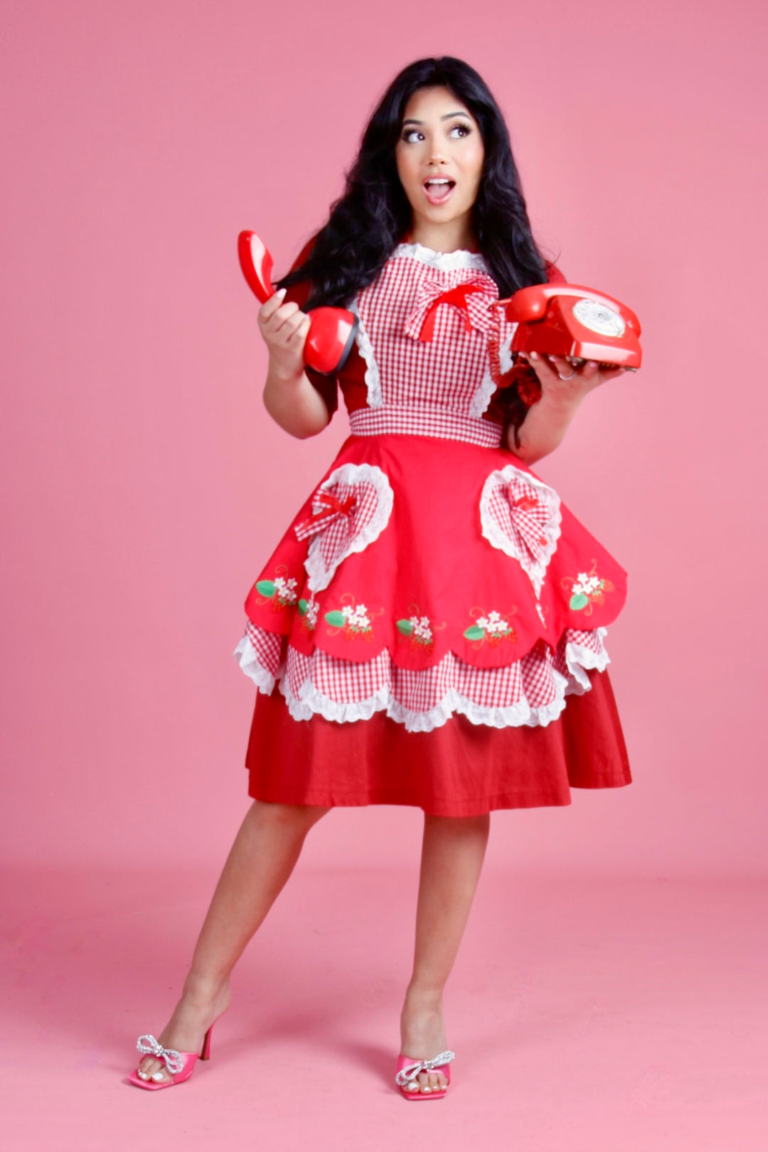 Sassy Signature Pink Gingham Apron